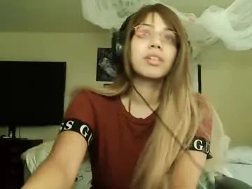 lolaa_darling – webcam model profile photo Image 2