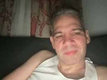 CristiBriceno – webcam model profile photo Image 5