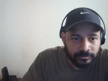 CindyCall – webcam model profile photo Image 8