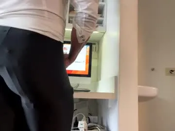 selene_azahar – webcam model profile photo Image 8