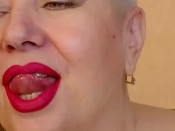 indiandesiguys2023 – webcam model profile photo Image 9