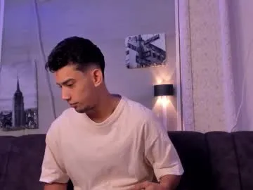 indiandesiguys2023 – webcam model profile photo Image 3