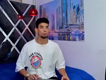 indiandesiguys2023 – webcam model profile photo Image 7