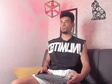 indiandesiguys2023 – webcam model profile photo Image 8