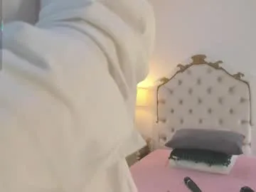 indiandesiguys2023 – webcam model profile photo Image 8