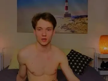 EllieParkeer – webcam model profile photo Image 2