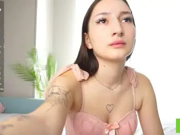 AlessandraMonet – webcam model profile photo Image 10