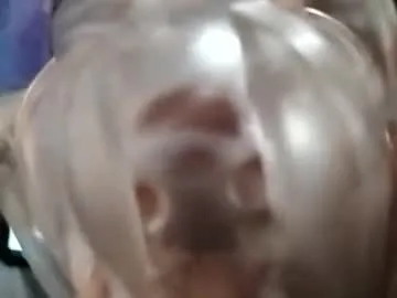 pussyluver420kik909587 – webcam model profile photo