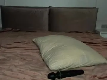 indiandesiguys2023 – webcam model profile photo Image 11