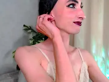 NatashaCeratti – webcam model profile photo Image 8