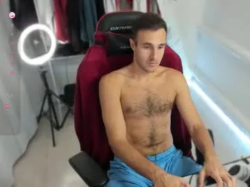 AniClark – webcam model profile photo Image 17