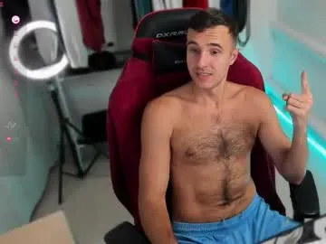 AniClark – webcam model profile photo Image 8