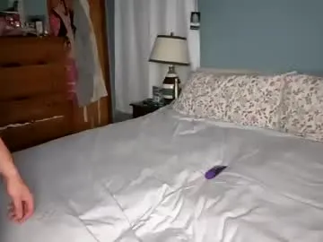 midwestlovers1990 – webcam model profile photo Image 6