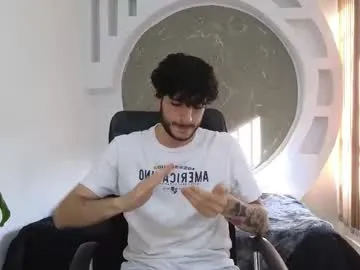 daani_hott – webcam model profile photo Image 17