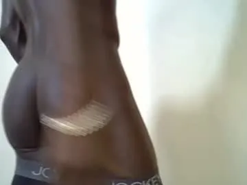 yournewkink12 – webcam model profile photo Image 3