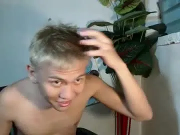 SarahCharms – webcam model profile photo Image 15