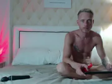 NaiomiLane – webcam model profile photo Image 3