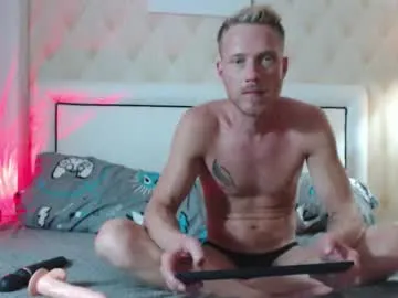 NaiomiLane – webcam model profile photo Image 5