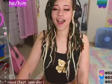 topalphaboss – webcam model profile photo Image 6