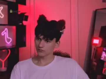 AlisonHale – webcam model profile photo Image 12