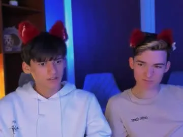 AlisonHale – webcam model profile photo Image 13