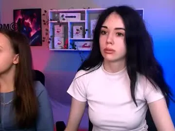 GretaCyrus – webcam model profile photo Image 14