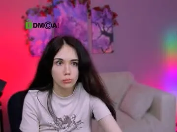 GretaCyrus – webcam model profile photo Image 8