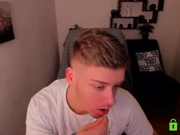 pureannuals – webcam model profile photo Image 3