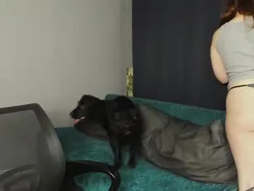 pureannuals – webcam model profile photo Image 10