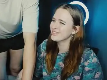 pureannuals – webcam model profile photo Image 11