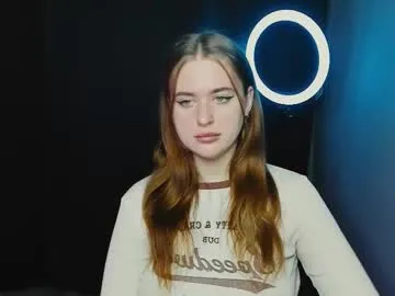 pureannuals – webcam model profile photo Image 12