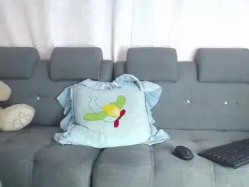 YasmienAtos – webcam model profile photo Image 15