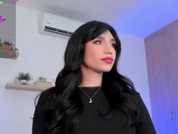 OliviaSparcks – webcam model profile photo Image 2