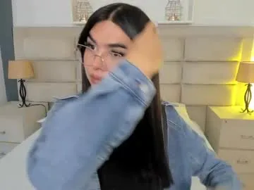 beaute_fatale – webcam model profile photo Image 3