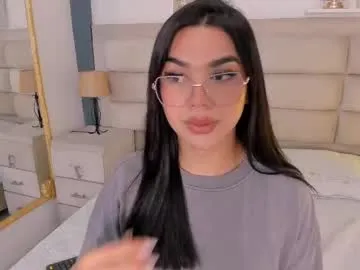 beaute_fatale – webcam model profile photo Image 5