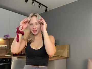 roselyn_rose Image 7