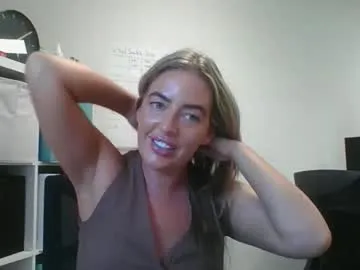 beaute_fatale – webcam model profile photo Image 9