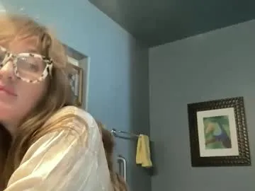 saanvi_indian – webcam model profile photo Image 13