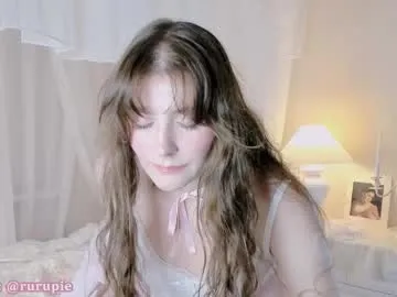 AriaDevin – webcam model profile photo Image 15