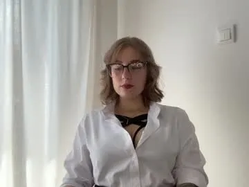 indiandesiguys2023 – webcam model profile photo Image 10