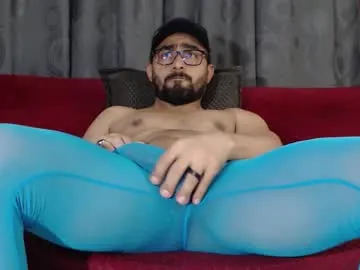 tvycas7 – webcam model profile photo Image 2