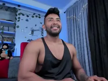 sanvi13 – webcam model profile photo Image 15