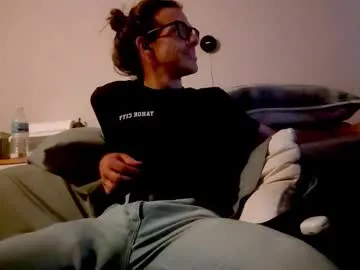 party_rachell_ggh – webcam model profile photo Image 10