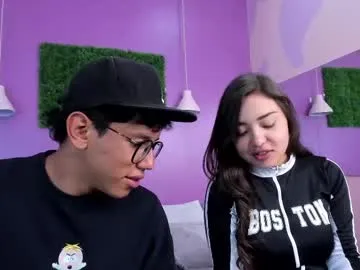 ria_fun – webcam model profile photo Image 17