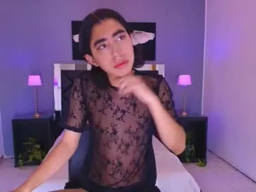 cream_fucks – webcam model profile photo Image 13