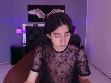 cream_fucks – webcam model profile photo Image 3