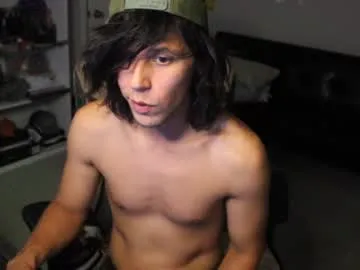 LittleRedBunny – webcam model profile photo Image 16