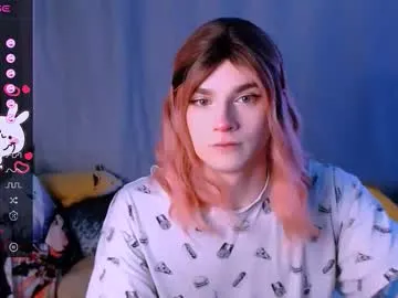 emilywarren296 – webcam model profile photo Image 15