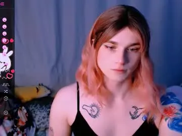 emilywarren296 – webcam model profile photo Image 18