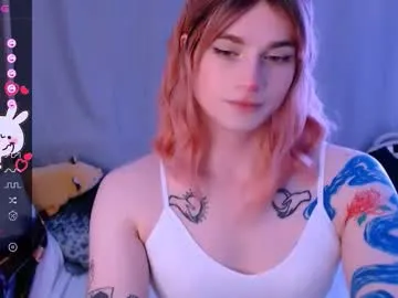 emilywarren296 – webcam model profile photo Image 9